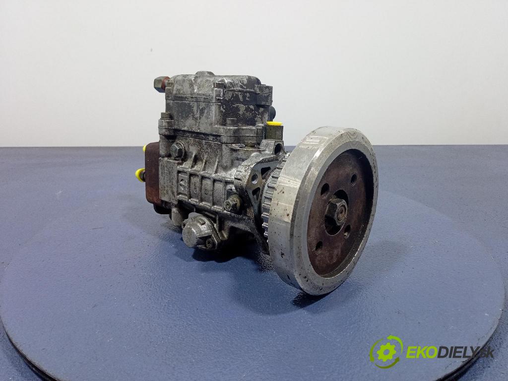 Vw Transporter 2000 čerpadlo Injekcia: 074130115B