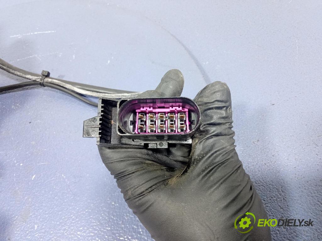 Vw Transporter 2000 čerpadlo Injekcia: 074130115B