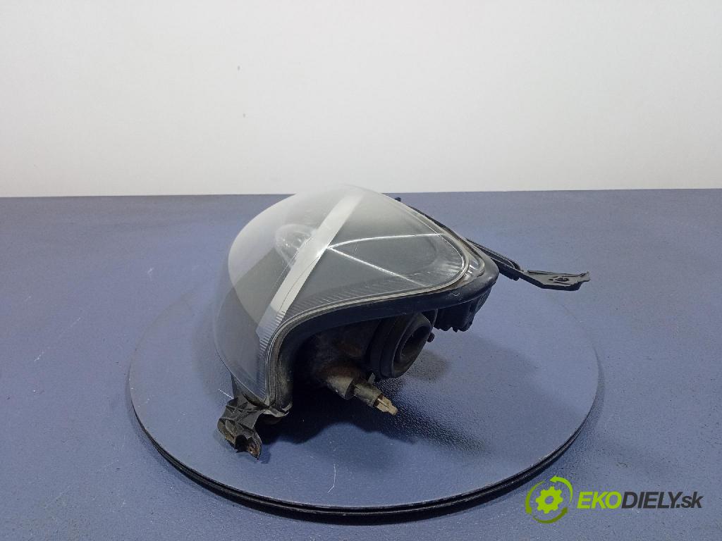 Toyota Aygo 2009 světlo Levý: 81150-0H070