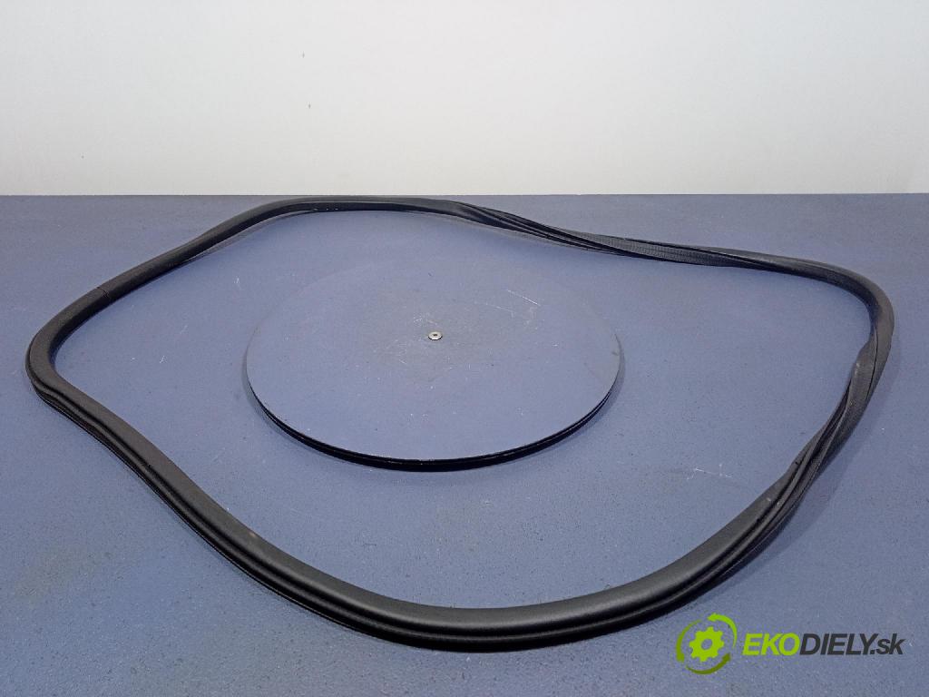 Ford Mondeo 2015 Těsnění: dvere