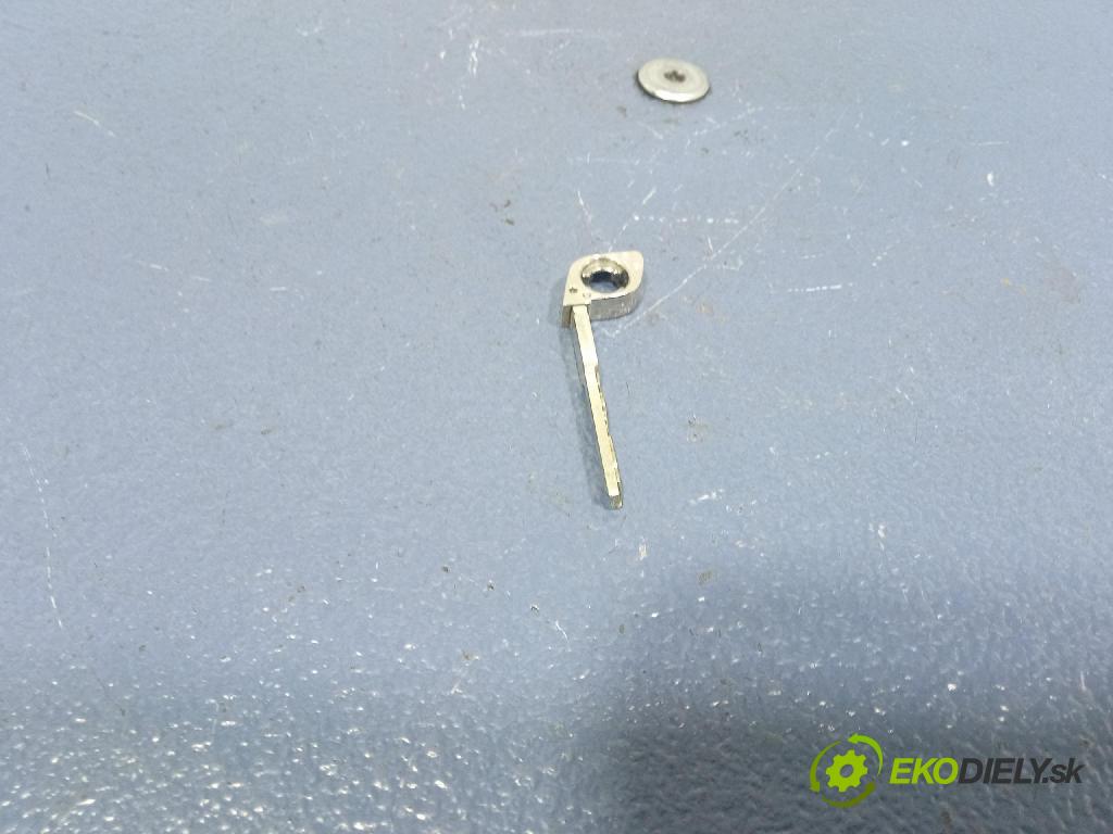 Ford Mondeo 2015 kastlík DS73-13570-A