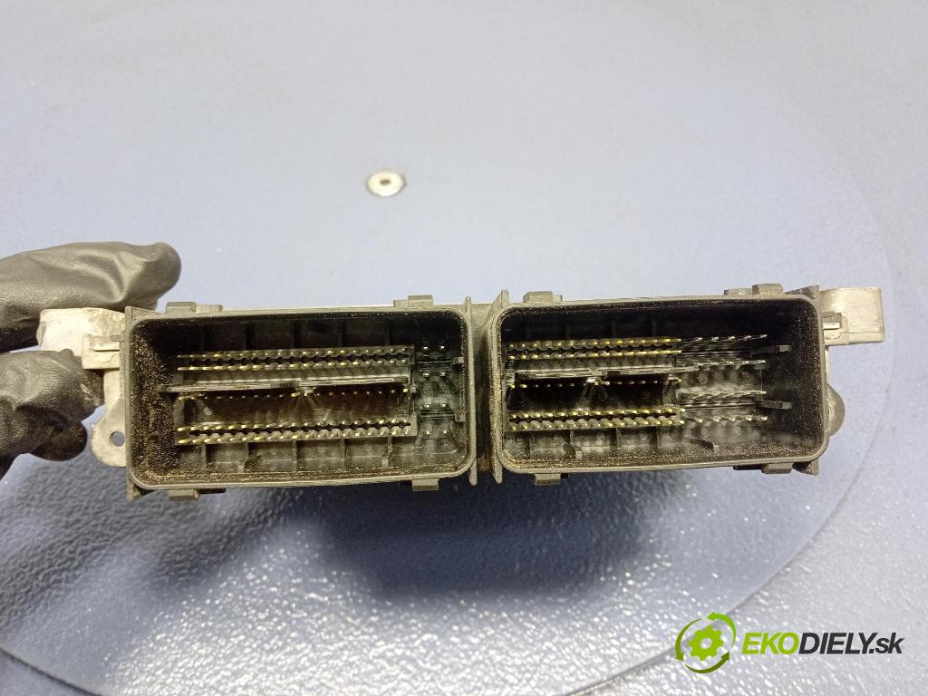 Ford Mondeo 2015 riadiaca jednotka Motor: DS71-12B684-UE