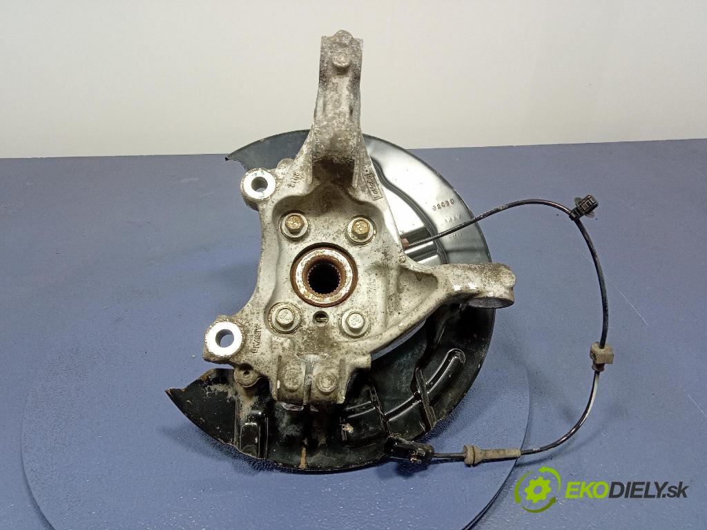 Ford Mondeo 2015 náboj Prava: DG9C-3K170-A