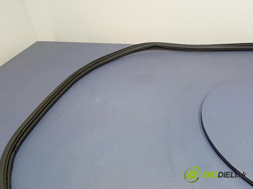 Ford Mondeo 2015 Těsnění: Kryty: kufra: