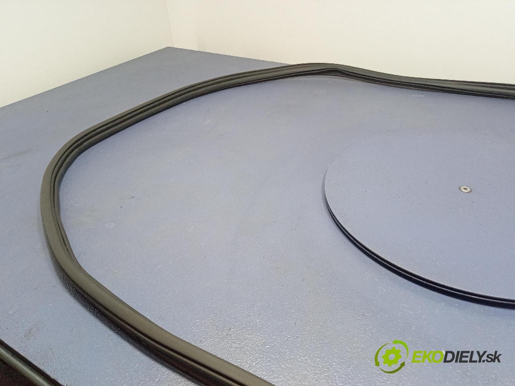 Ford Mondeo 2015 Těsnění: Kryty: kufra: