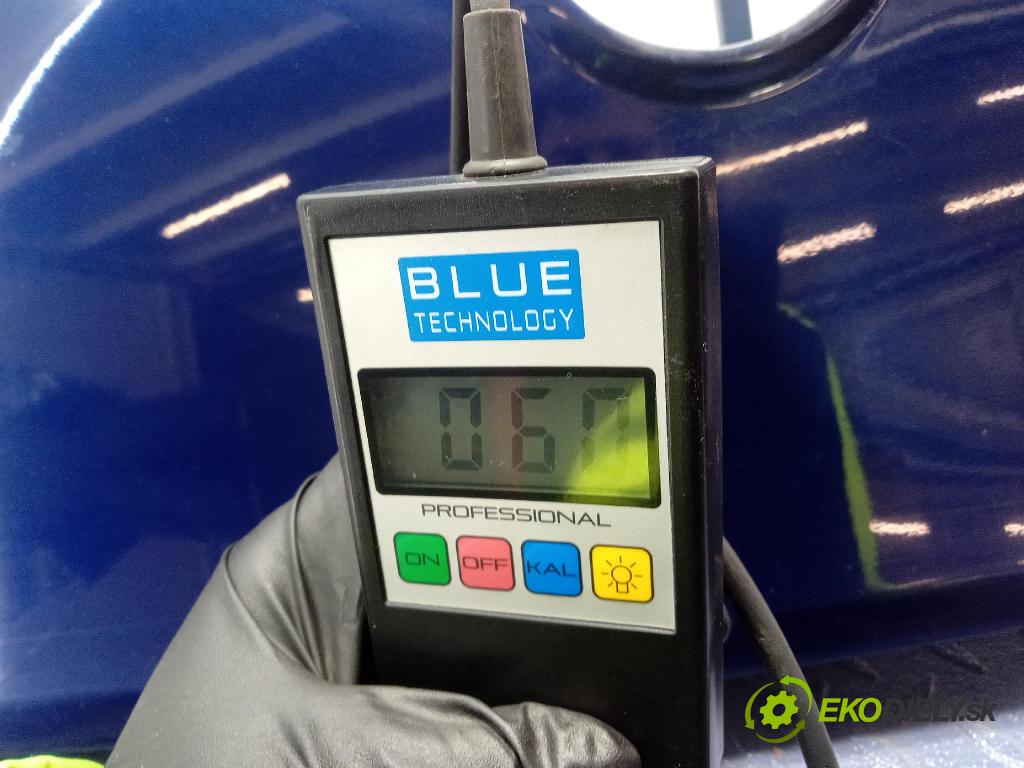 Vw Golf 2005 zadna dveře kufra: kufra: