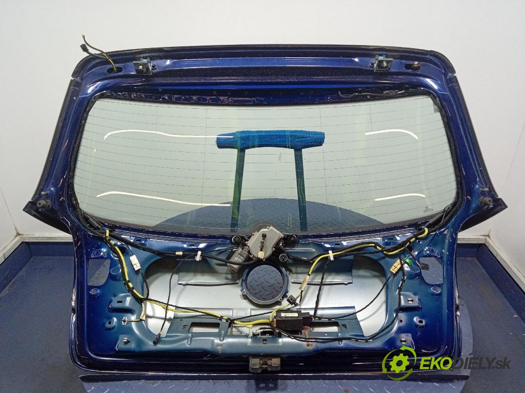 Vw Golf 2005 zadna dveře kufra: kufra: