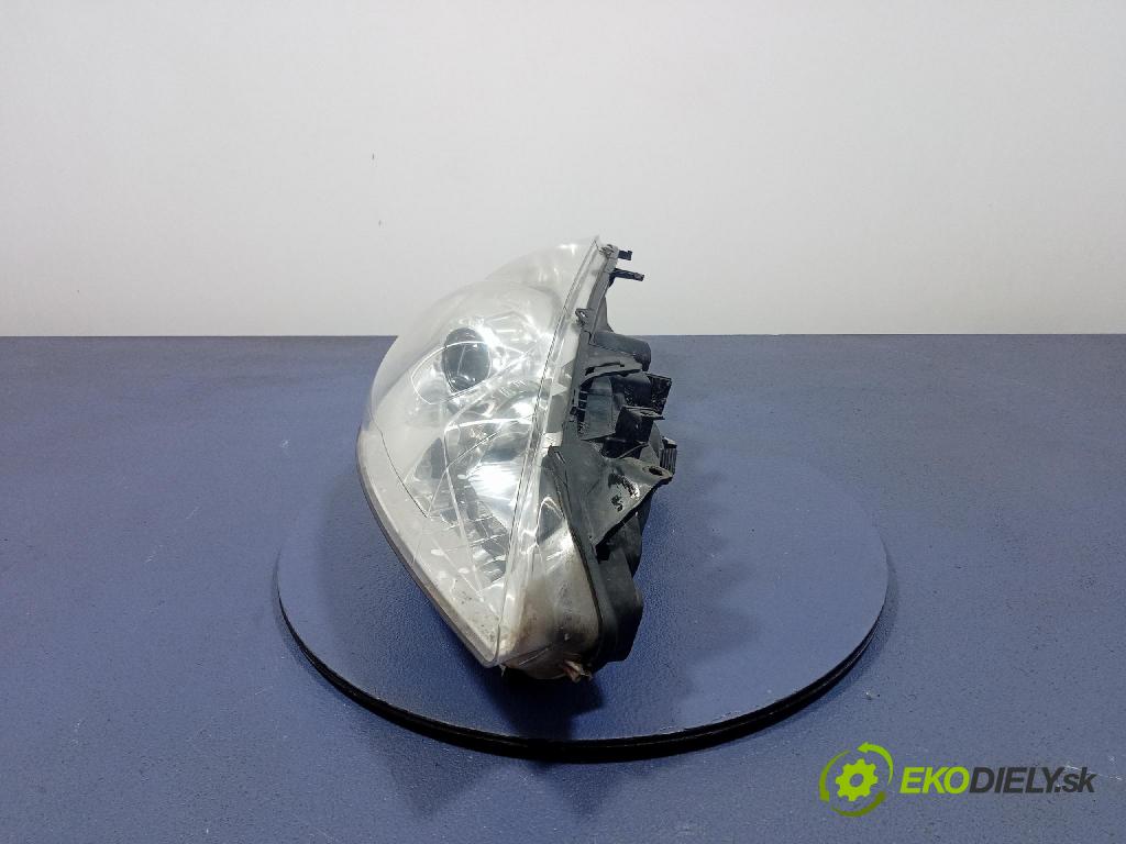 Peugeot 307 2005 Reflektor: v pravo: 20-B223