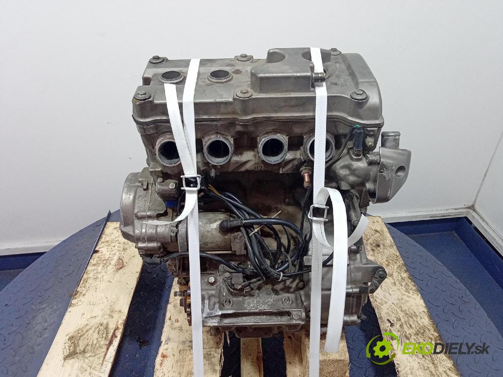 Honda Hornet 600 2000 motor Benzín PC25E