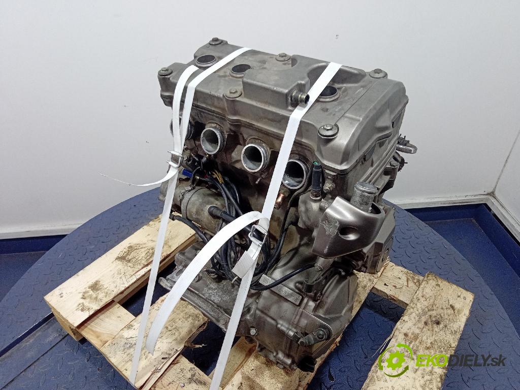 Honda Hornet 600 2000 motor Benzín PC25E