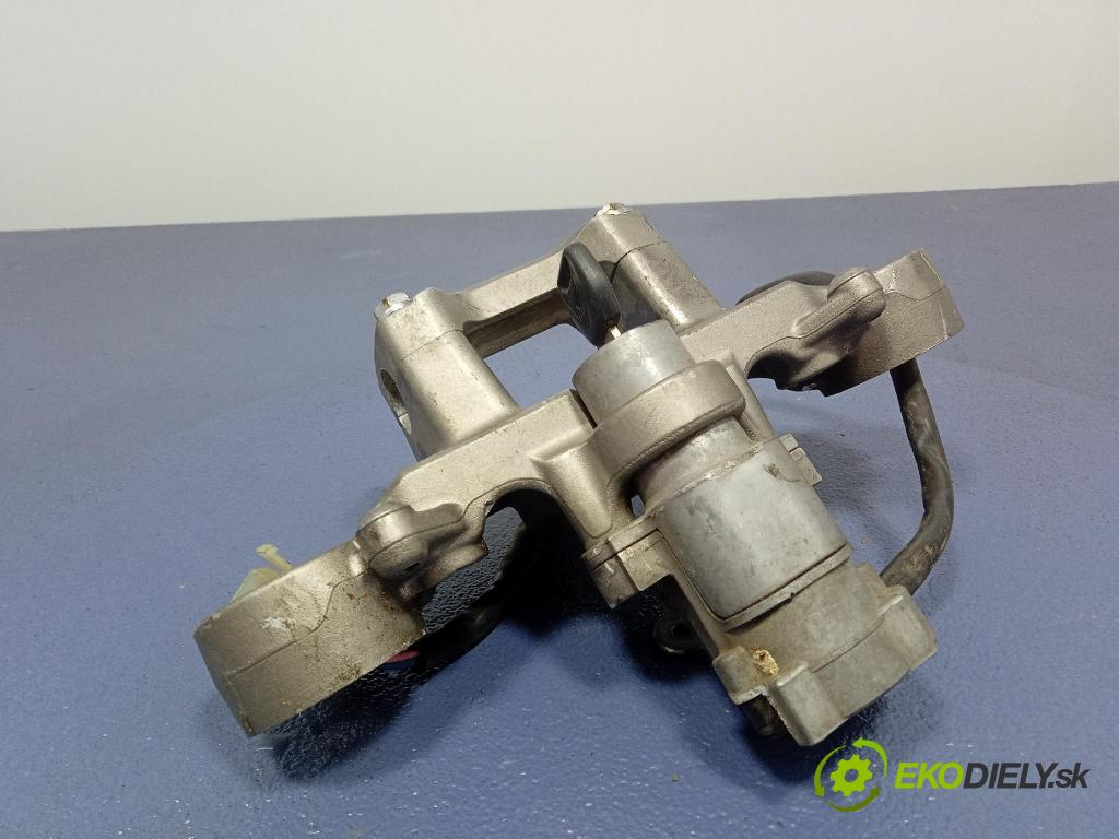 Honda Hornet 600 2000 Spínač zapaľovania: