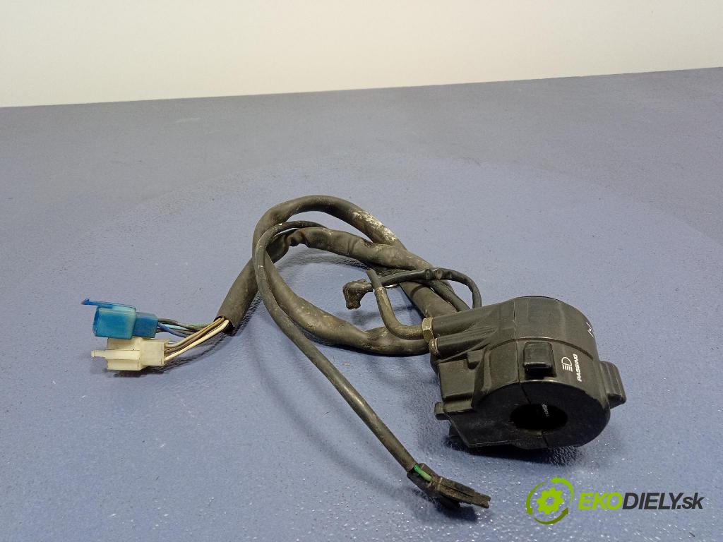 Honda Hornet 600 2000 prepínač