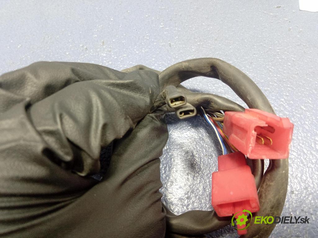 Honda Hornet 600 2000 Přepínač Start/Stop