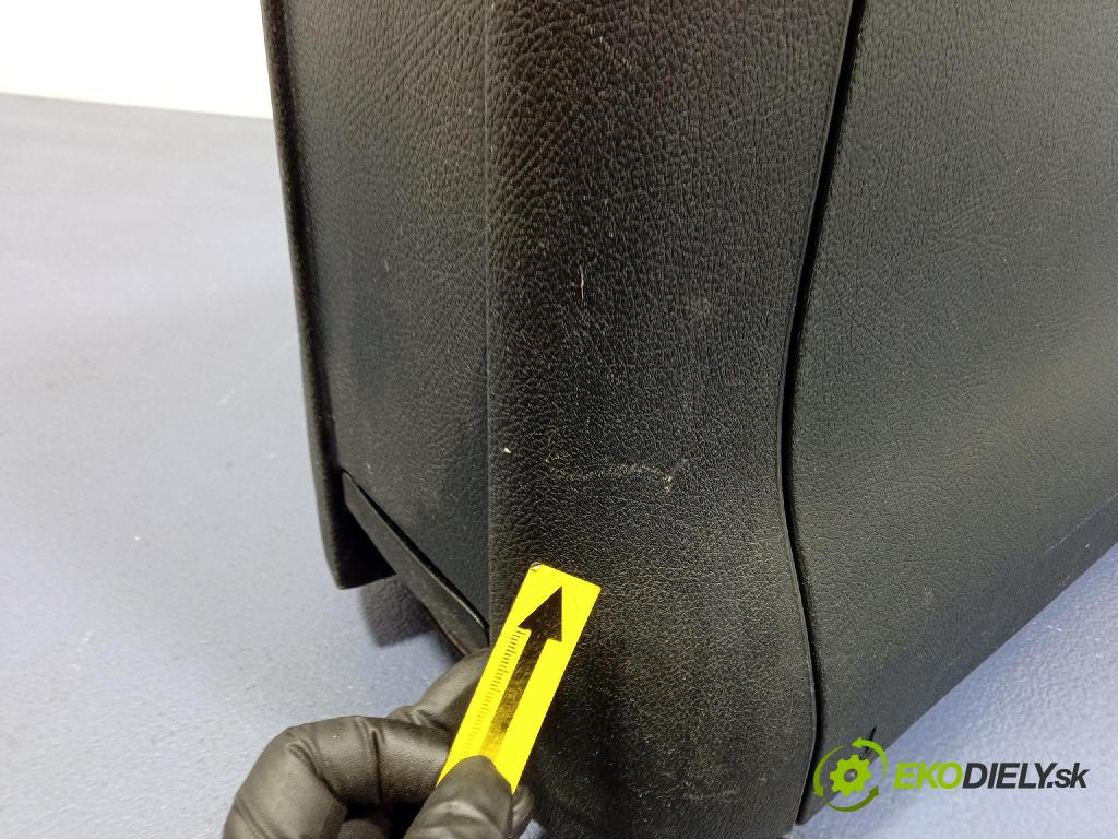 Mercedes Viano 0 tunel Stredný: A6398160601