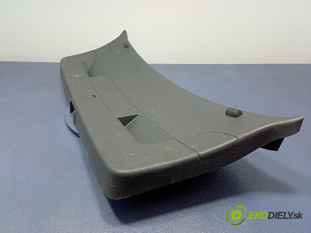 Vw Golf 2005 Čalounictví: kufra: 1K6867601D