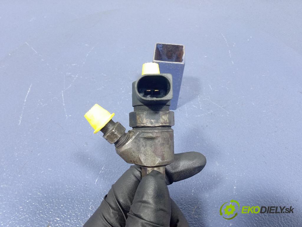 Mercedes Sprinter 1995 vstřikovač A6460700287