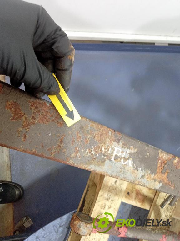 Mercedes Sprinter 1995 Most: Zadný: 9033510005