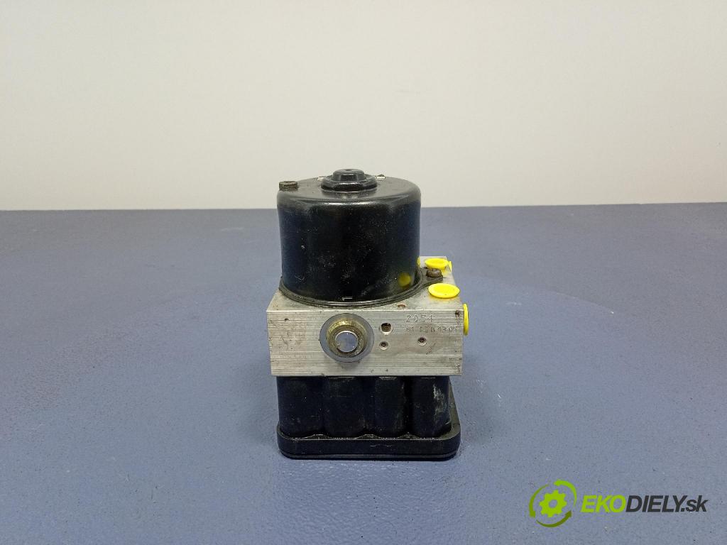 Vw Golf 2005 čerpadlo ABS x 1K0614517R