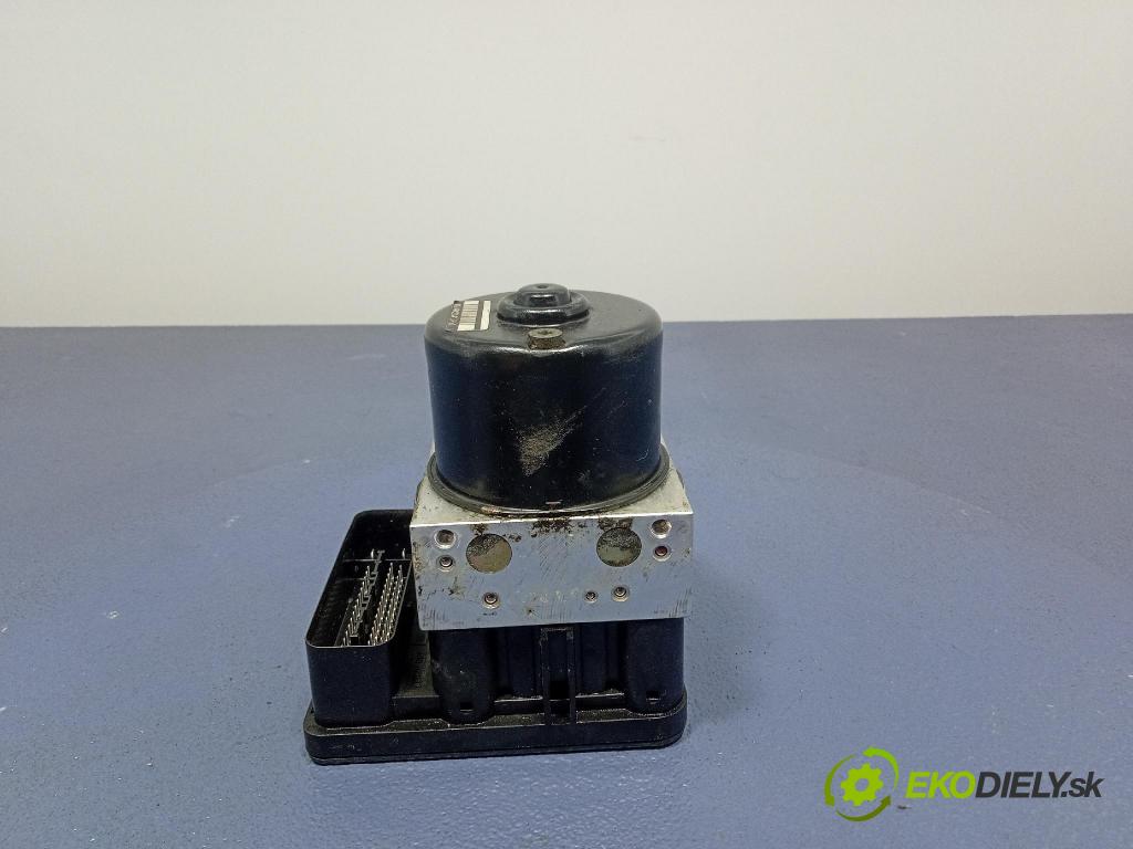 Vw Golf 2005 čerpadlo ABS x 1K0614517R