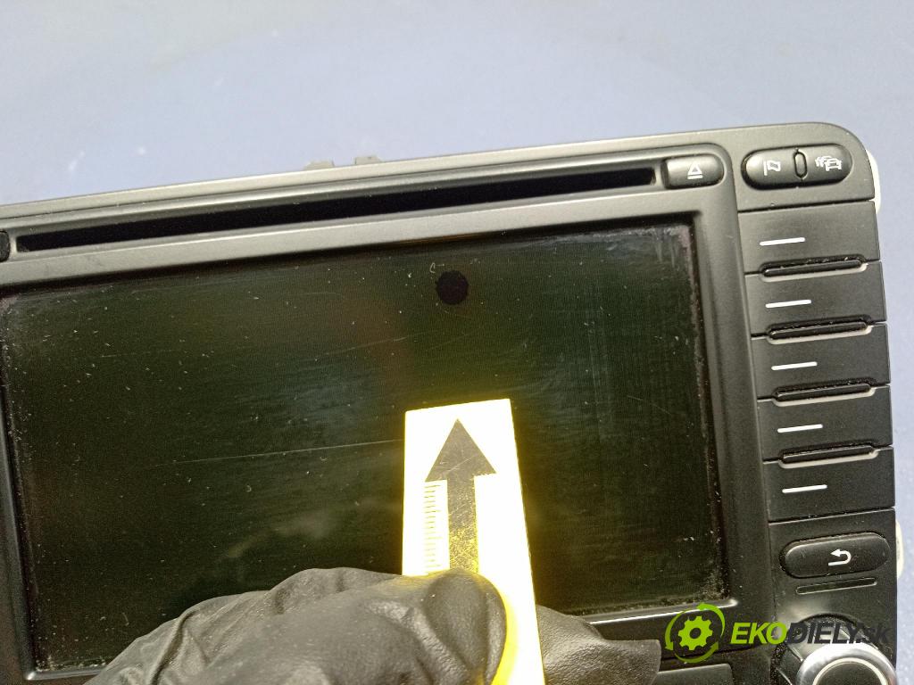 Vw Golf 2005 Radio I Navigácia: 1K0035198B