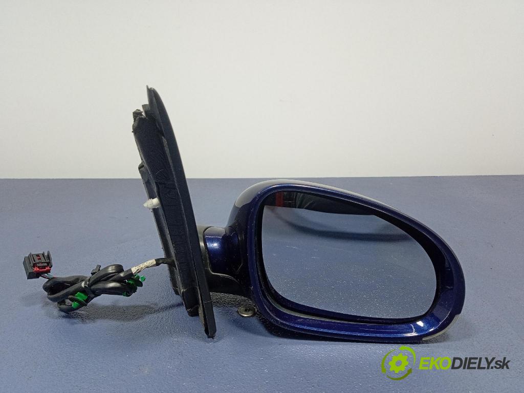 Vw Golf 2005 zrkadlo pravé