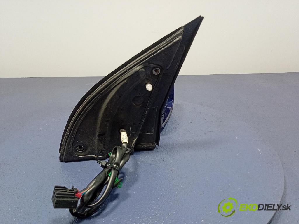 Vw Golf 2005 zrkadlo pravé