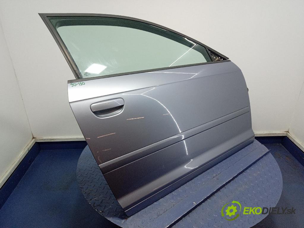 Audi A3 2004 dvere Predné pravé
