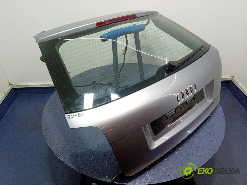 Audi A3 2004 zadna dveře kufra: kufra: