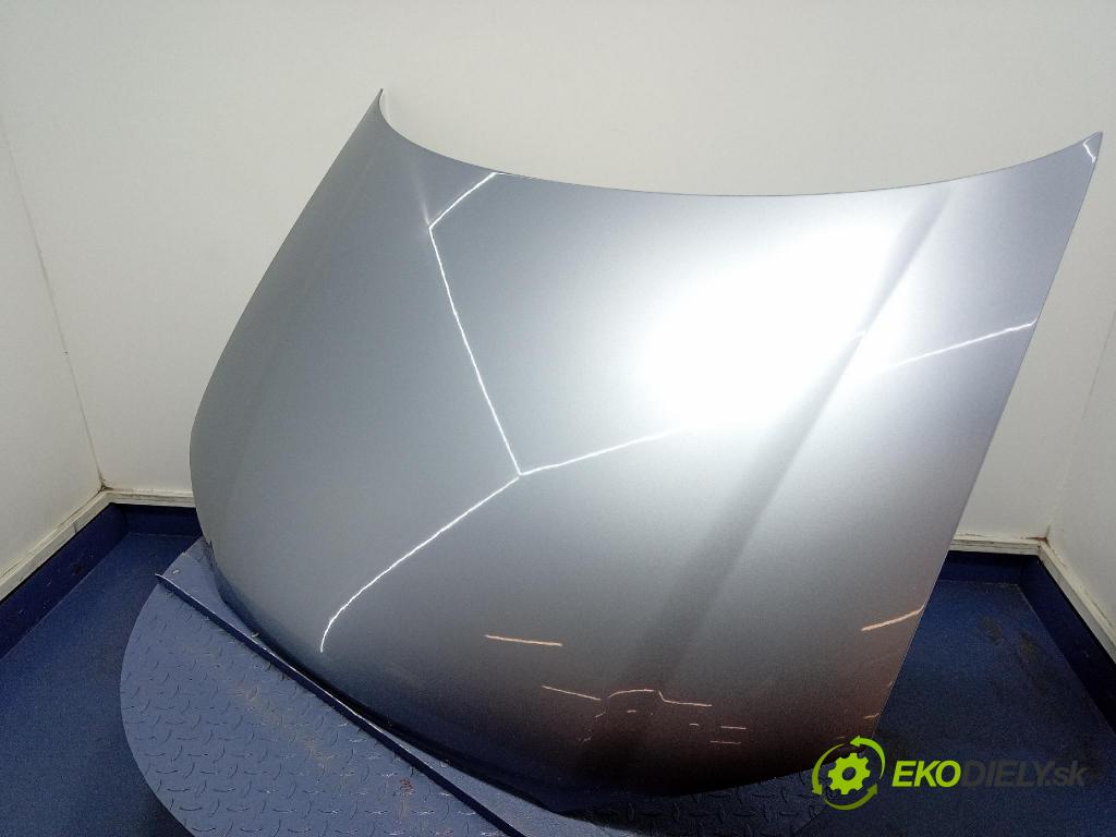 Audi A3 2004 kapota přední: