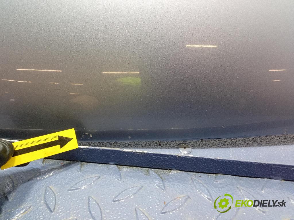 Audi A3 2004 kapota přední: