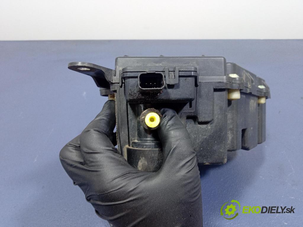 Peugeot 308 2010 Nádrž: AdBlue: 9672668580