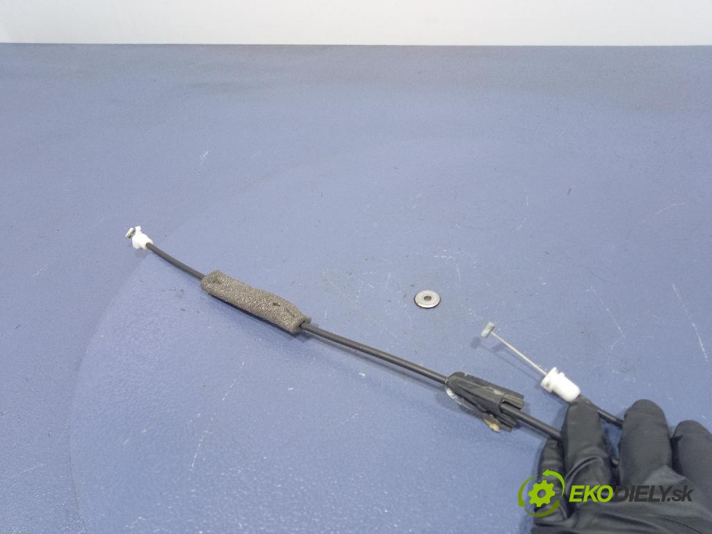 Peugeot 308 2010 zámok dvere Predné Vľavo: PSA567148