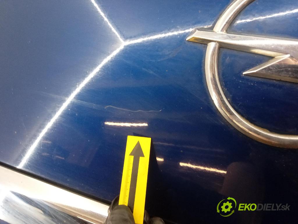 Opel Zafira 2006 zadna dveře kufra: kufra: