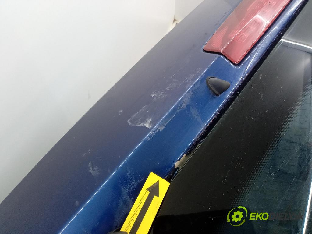 Opel Zafira 2006 zadna dveře kufra: kufra: