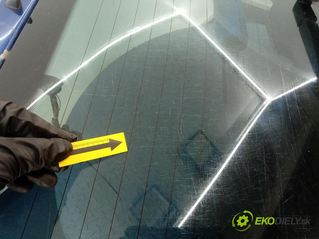 Opel Zafira 2006 zadna dveře kufra: kufra: