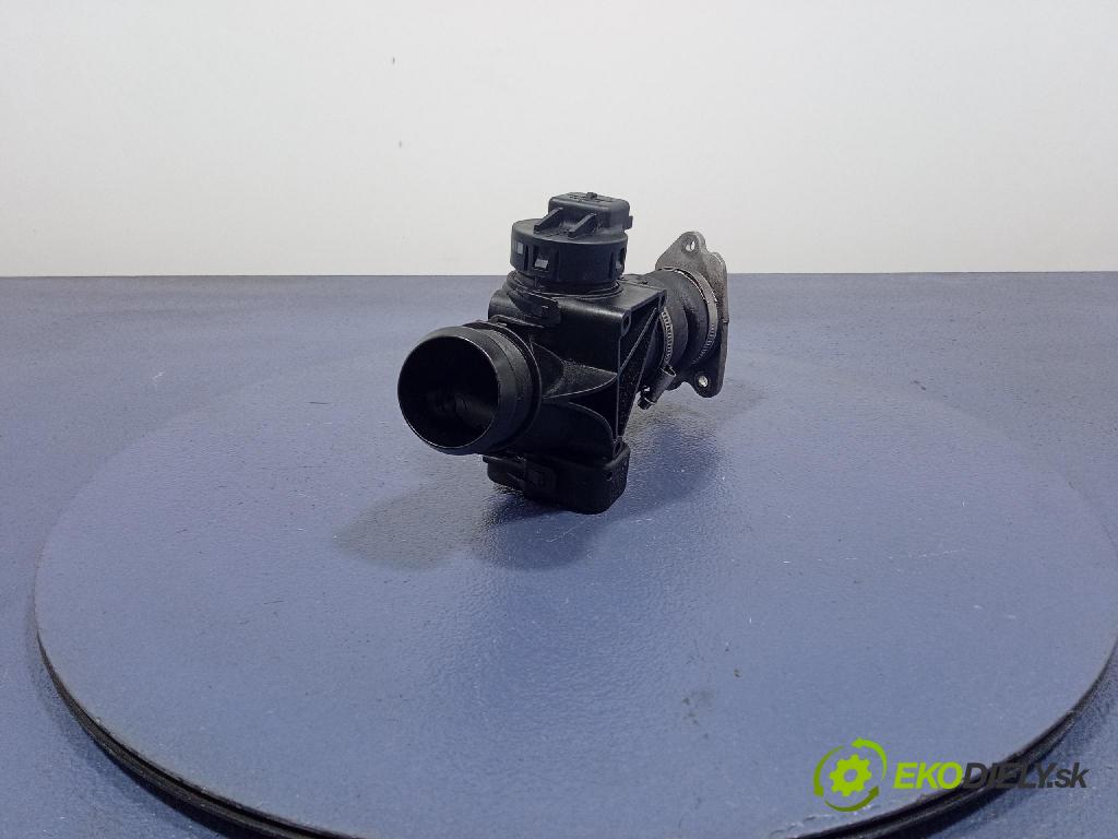 Peugeot 308 2010 klapka 9660030480