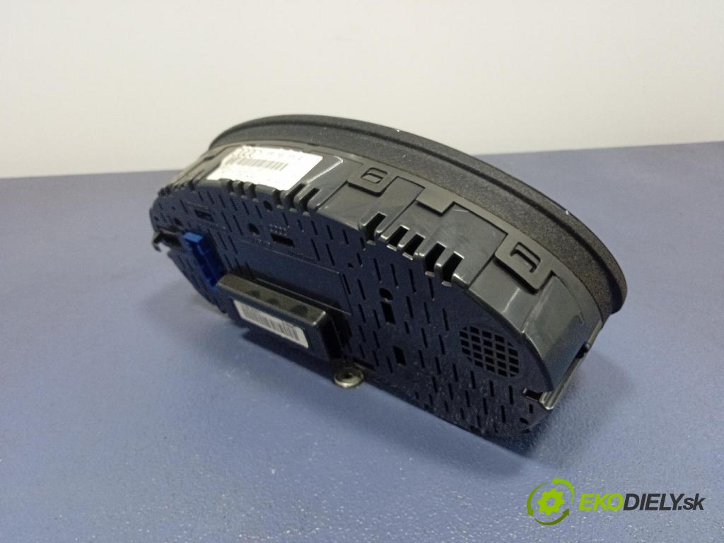 Audi A3 2004 prístrojovka/ budíky 8P0920930G