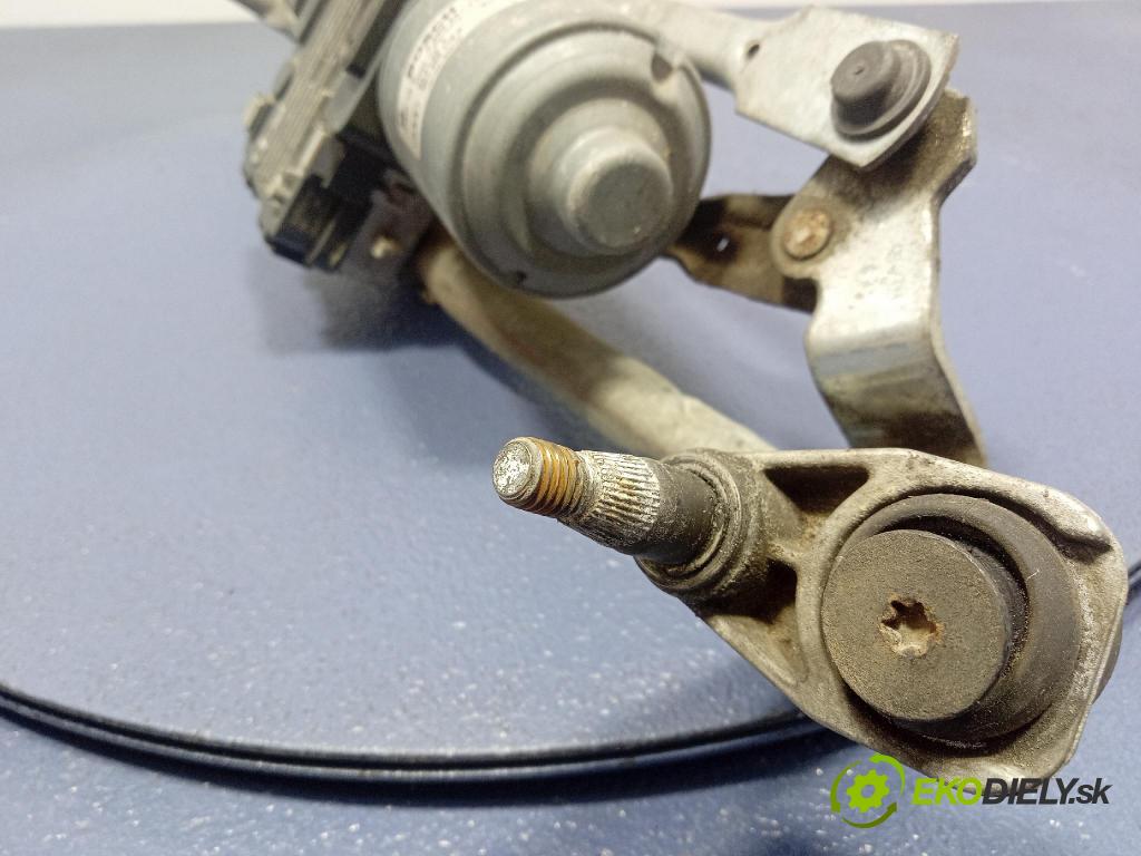 Audi A3 2004 mechanizmus motor: Stierače: Predné 8P1955119A