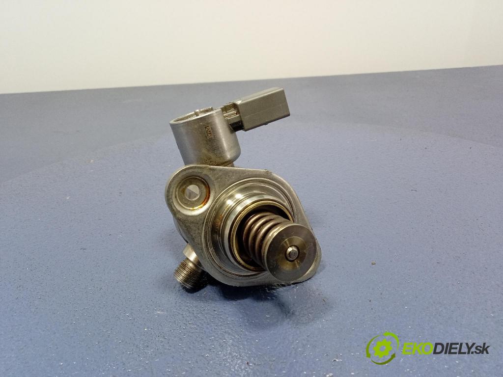 Vw Golf 0 čerpadlo Injekcia: 04E127025D