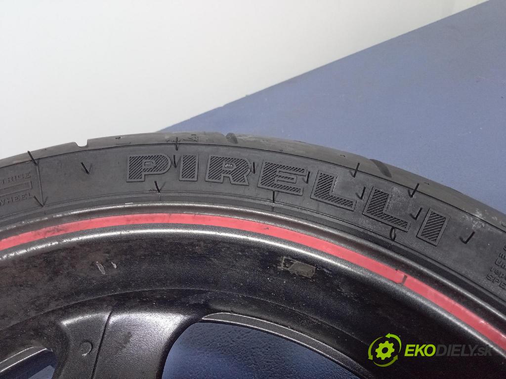 Honda Hornet 600 2000 Ráfiky: Hlinikové: Pneumatiky: