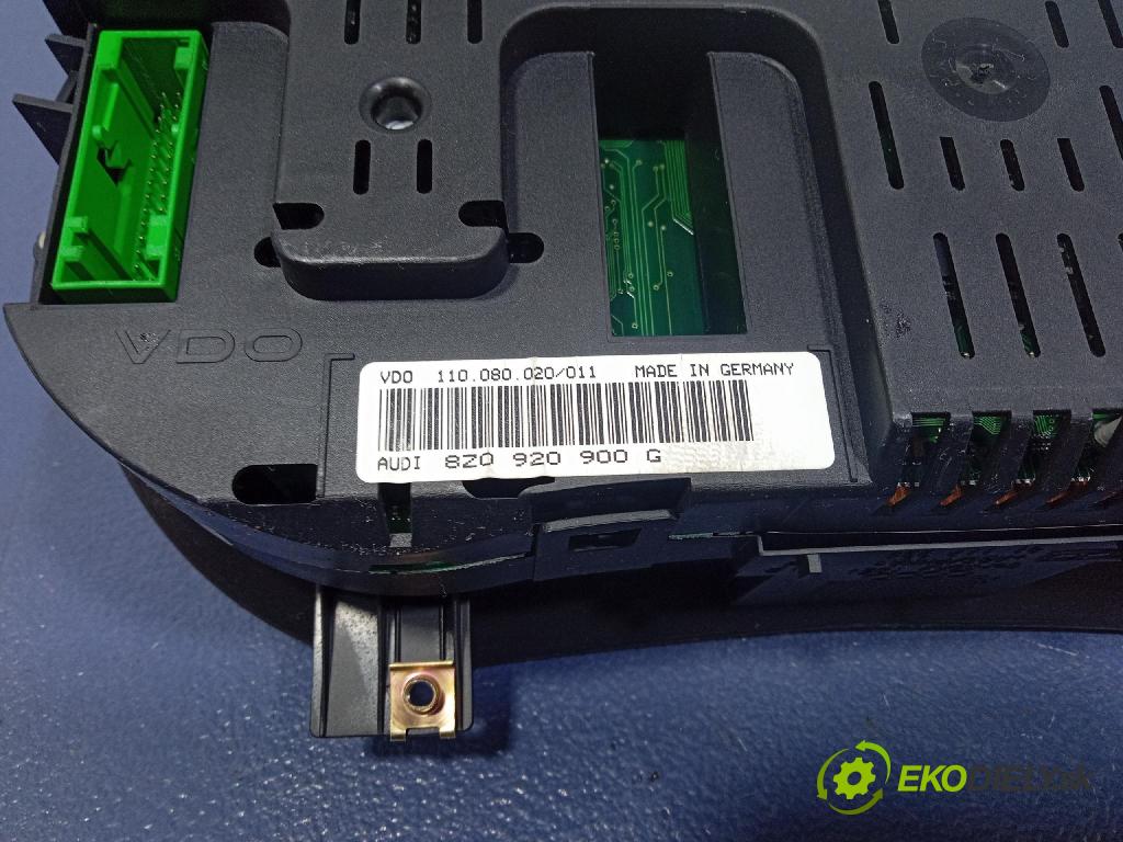 Audi A2 2000 prístrojovka/ budíky 8Z0920900G