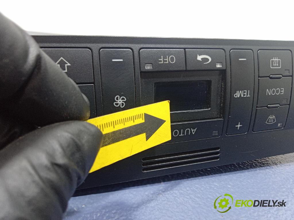 Audi A2 2000 prepínač Klimatizácia: Prúd vzduchu: 8Z0820043