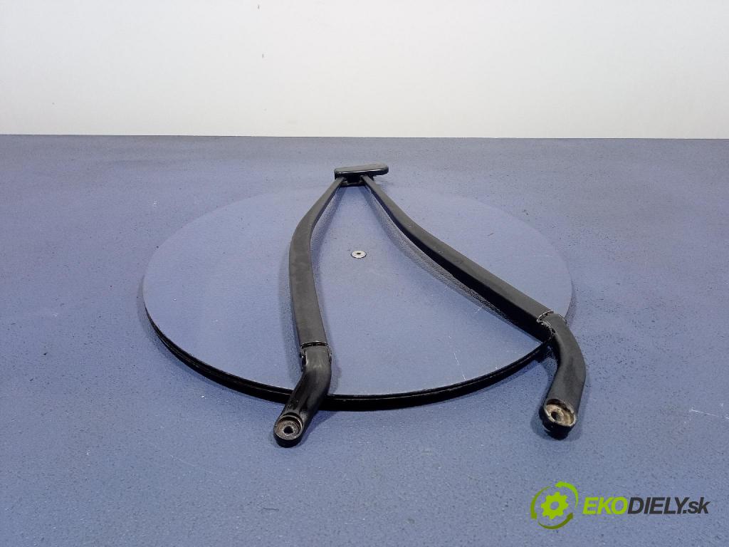 Audi A2 2000 Rameno: Stierače: Predné