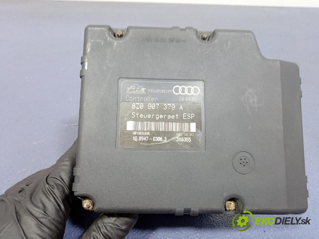 Audi A2 2000 čerpadlo ABS x 8Z0907379A