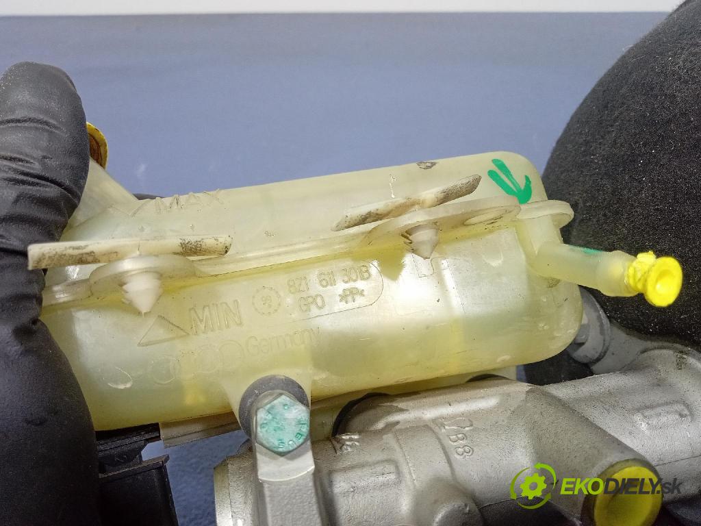 Audi A2 2000 servo Brzdní: 8Z1614205A