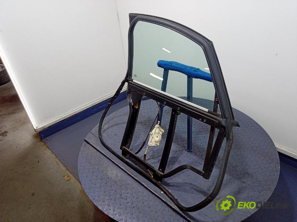 Audi A2 2000 mechanismus stahování Sklenka: před Levý: 8Z0837461