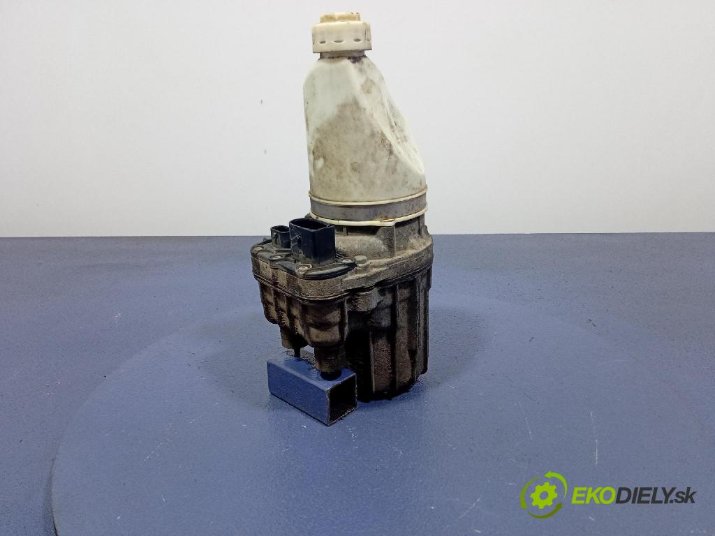 Opel Zafira 2006 čerpadlo Asistencia: Manažéri: 13192897