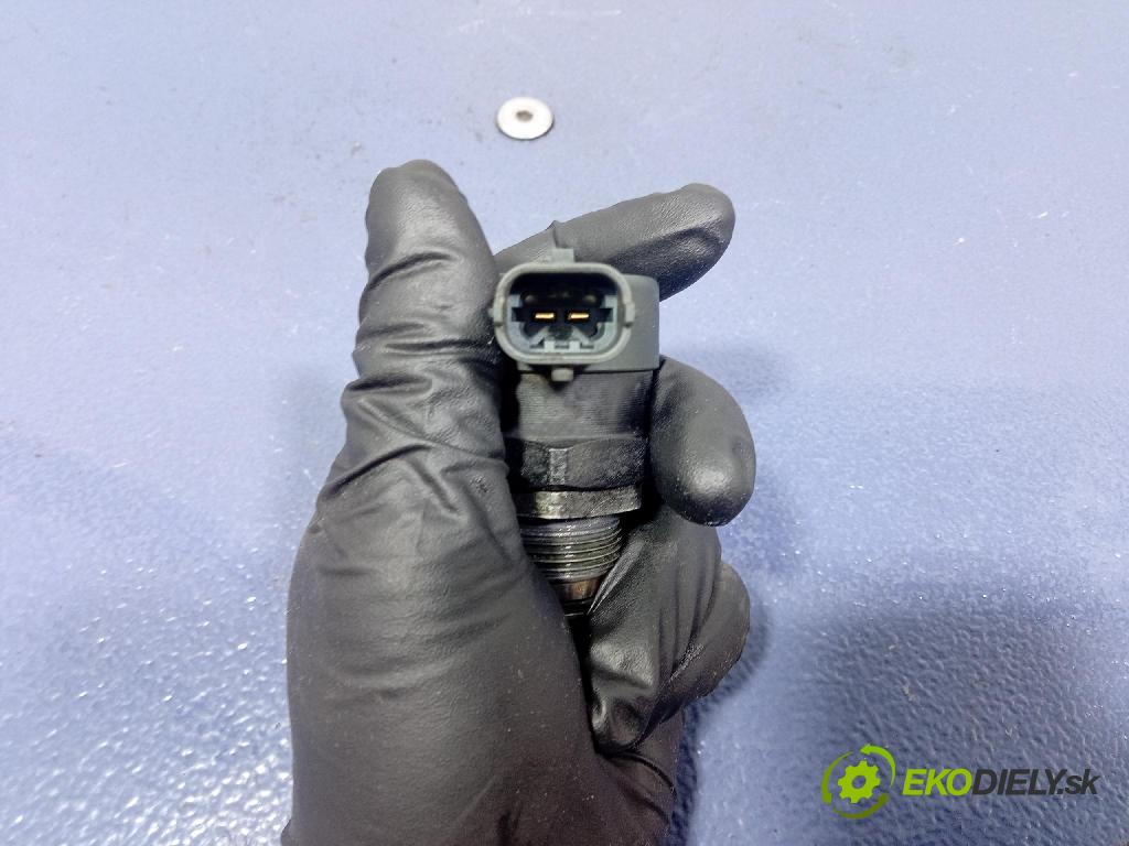 Opel Zafira 2006 snímač 0281002507