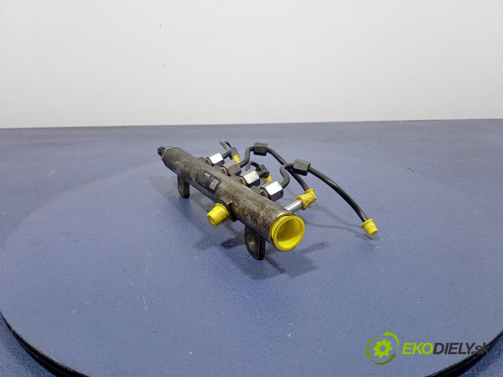 Opel Zafira 2006 lišta Zásobování 55200251