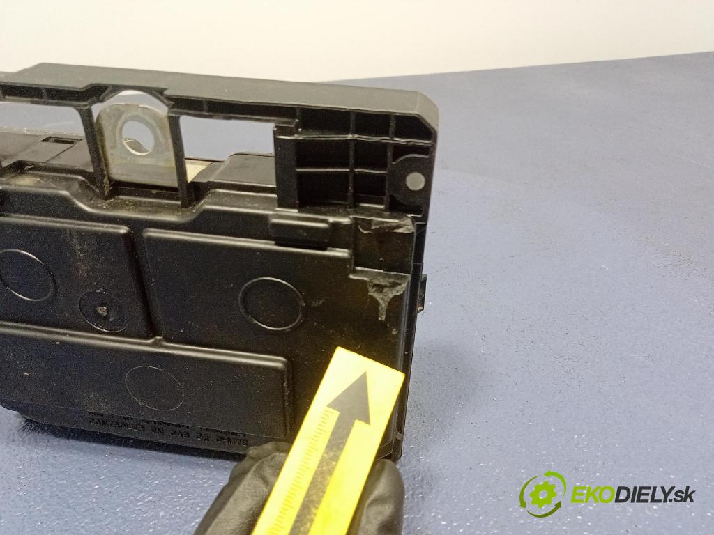 Peugeot 607 2005 skrinka Poistky: 9658539680